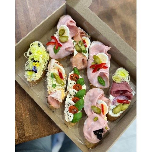 FIT Chlebíček s rajčetem a mozzarellou